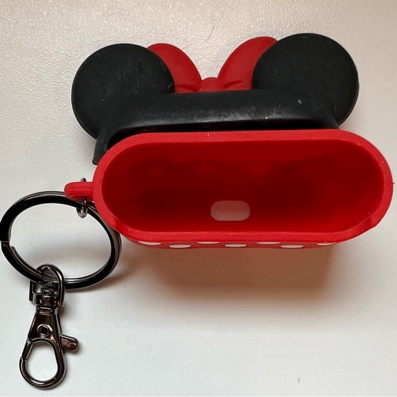 Minnie Mouse Airpod Pro Wireless Case - Picture 4 of 4